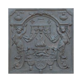 Placa decorada de hierro fundido Putti para chimenea – Dimensiones cm 80 x 80 h x 2 (espesor) 